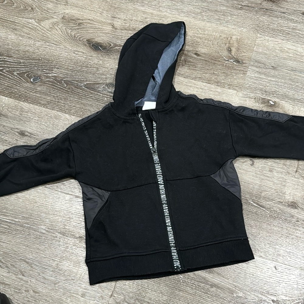 Zara toddler black hoodie